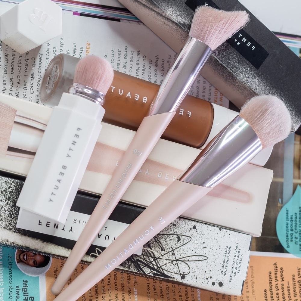 Fenty Beauty Brush